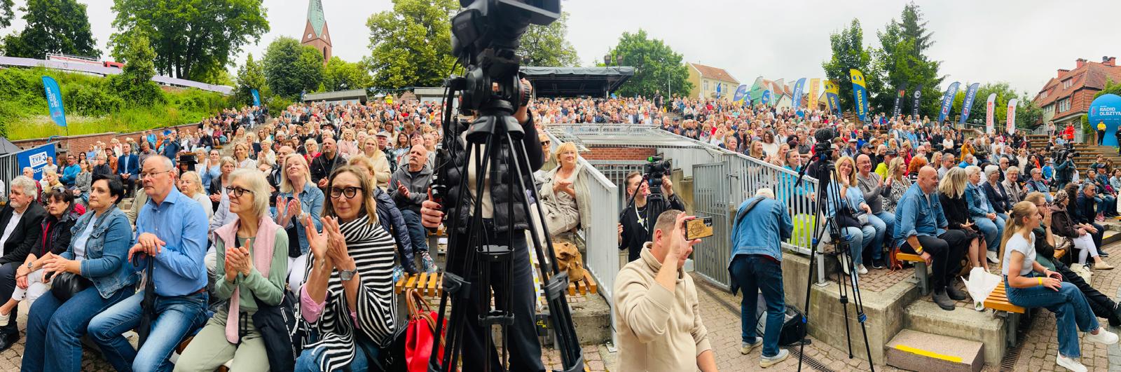27.06.2025 - Artur Andrus - koncert 51. Ogólnopolskich Spotkań Zamkowych 